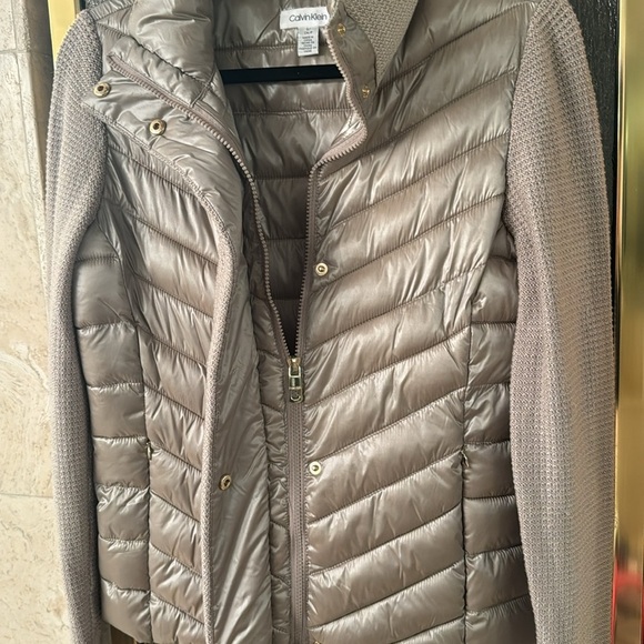 NWOT Calvin Klein Women’s Shimmery Cream Jacket - Picture 4 of 7